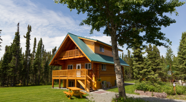 This River Cabin Resort In Alaska Is The Ultimate Spot For A Getaway