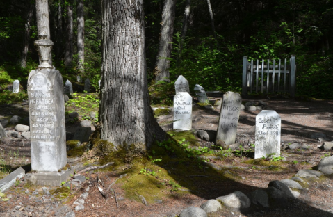 These 11 Haunted Cemeteries In Alaska Are Not For the Faint of Heart
