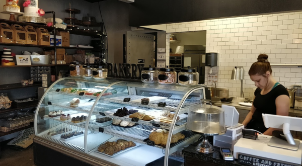 Blink And You’ll Miss The Tastiest Little Bakery Hiding In Nevada