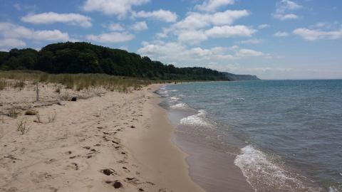 This Beach In Michigan Is The Most Stunning Spot That You've Never Heard Of