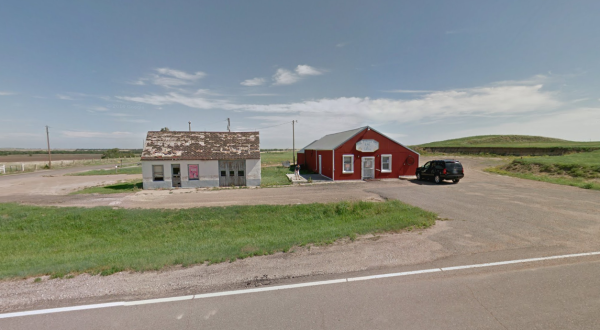 Blink And You’ll Miss These 9 Tiny But Mighty Restaurants Hiding In Kansas