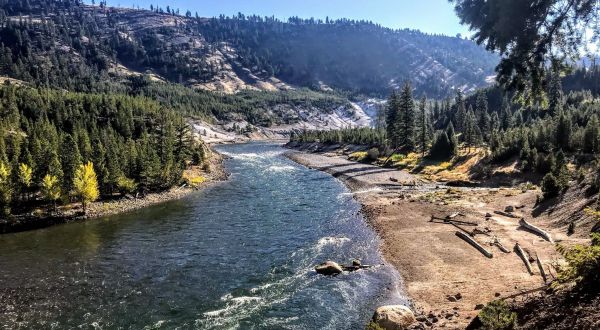 Your Kids Will Love This Easy 1-Mile Waterfall Hike Right Here In Wyoming