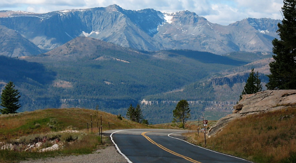 9 Roads In Montana That Were Made For Summer Sunday Drives