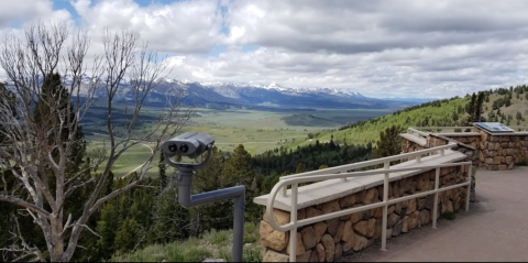 The Breathtaking Overlook In Idaho That Lets You See For Miles And Miles