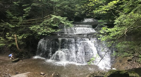 The Ultimate Bucket List For Anyone In Pennsylvania Who Loves Waterfall Hikes