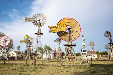 There's A Quirky Windmill Park Hiding Right Here In Oklahoma And You'll Want To Plan Your Visit
