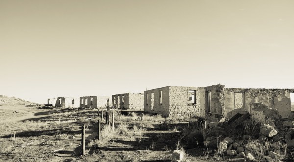 Most People Don’t Know About These Strange Ruins Hiding In Wyoming