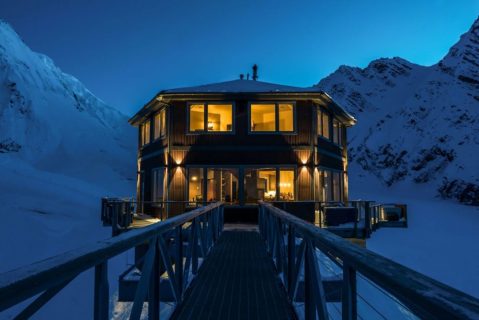 This Alaska Hotel Was Just Named One Of The Best In The World And It's Not Hard To See Why