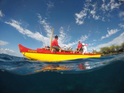 Spend A Perfect Day On This Old-Fashioned Outrigger Canoe Tour In Hawaii
