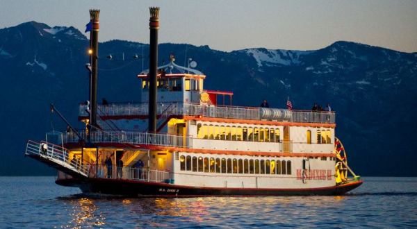 Spend A Perfect Day On This Old-Fashioned Paddle Boat Cruise In Nevada