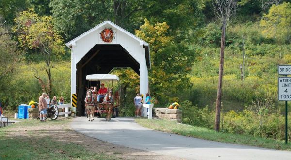 The Covered Bridge Festival Near Pittsburgh That Will Make Your Autumn Awesome