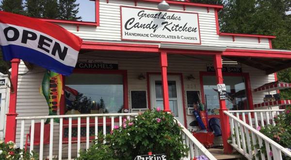 The Small-Town Candy Store In Minnesota That Will Completely Charm You