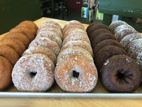 These 10 Cider And Donut Mills In Maine Will Put You In The Mood For Fall