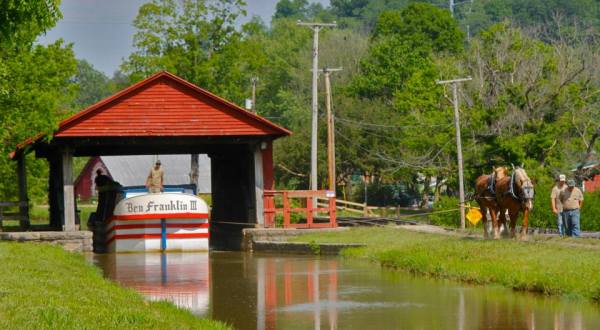 Take A Ride On This One-Of-A-Kind Canal Boat Near Cincinnati