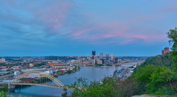 The Breathtaking Overlook In Pittsburgh That Lets You See For Miles And Miles