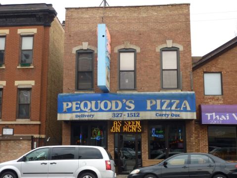 These 7 Old School Pizza Parlors In Illinois Have Been Around Forever