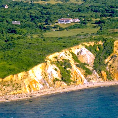 The Incredible Cliffside Restaurant In Massachusetts That Will Make Your Stomach Drop