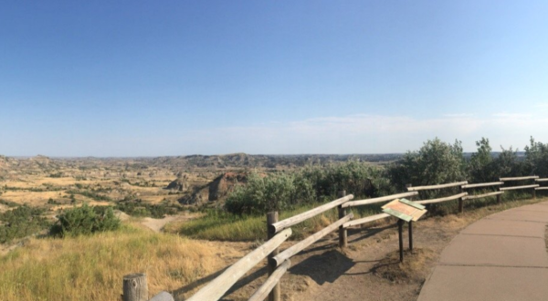 The Breathtaking Overlook In North Dakota That Lets You See For Miles And Miles