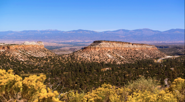 The Breathtaking Overlook In New Mexico That Lets You See For Miles And Miles