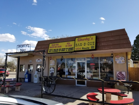 You'll Find The Best Fried Chicken On The Planet At This Inconspicuous New Mexico Restaurant
