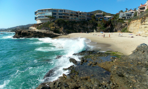 The Secret Tropical Beach In Southern California Where The Water Is A Mesmerizing Blue