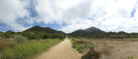 The Greatest Hiking Trail On Earth Is Located Right Here In Southern California And You'll Want To Check It Out
