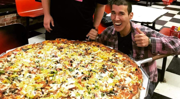 The Pizza At This Delicious Maryland Eatery Is Bigger Than The Table
