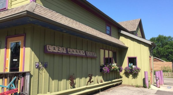 The World’s Best Morning Bun Is Made Daily Inside This Humble Little Wisconsin Cafe