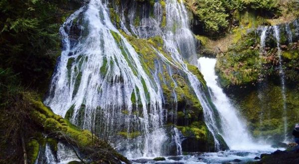 The Ultimate Bucket List For Anyone In Washington Who Loves Waterfall Hikes