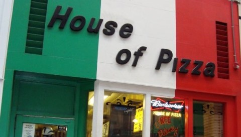 These 7 Old School Pizza Parlors In Nashville Have Been Around Forever