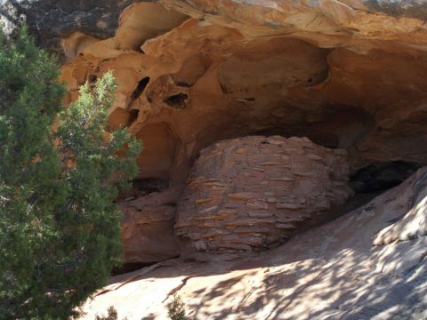 Take This Utah Trail To Step Back In Time 1,000 Years