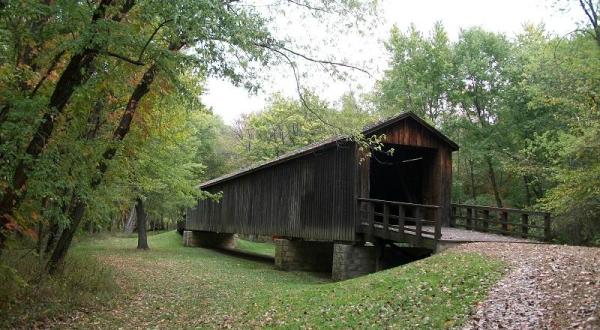 The Enchanting Covered Bridge Hike In Missouri That’s Perfect For An Autumn Day