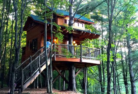 This Treehouse Resort In Vermont May Just Be Your New Favorite Destination