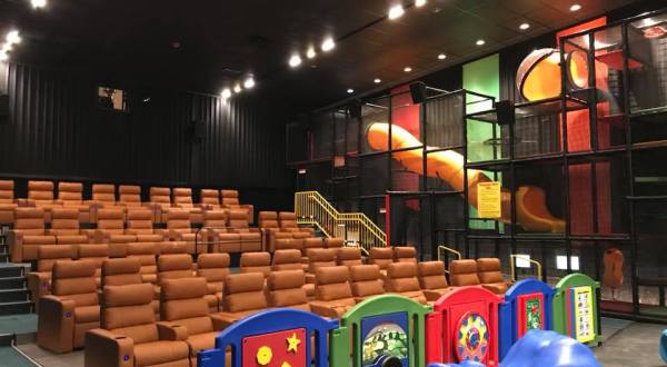This Movie Theater In Oklahoma Has A Giant Indoor Playground And It’s Every Parent’s Dream