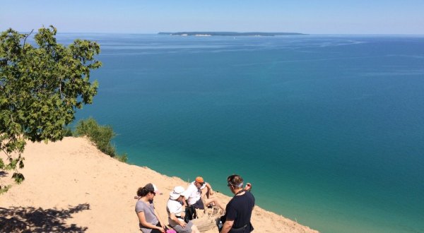 The Breathtaking Overlook In Michigan That Lets You See For Miles And Miles