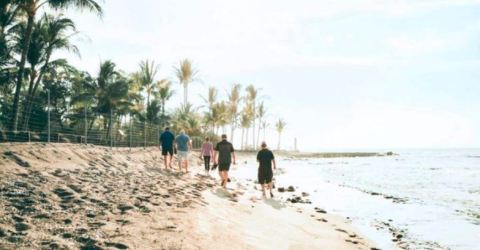 The Unbelievable Hawaiian Hike Where You Can Harvest Your Own Sea Salt