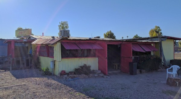 This Quirky Restaurant In Arizona May Not Look Like Much But Wow, The Food Is Delicious