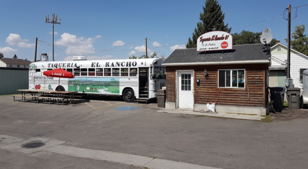You’ll Find Mouthwatering Mexican Food Aboard This Quirky School Bus In Idaho