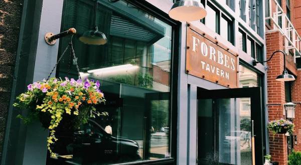 The New Tavern In Downtown Pittsburgh That Will Keep You Coming Back For More