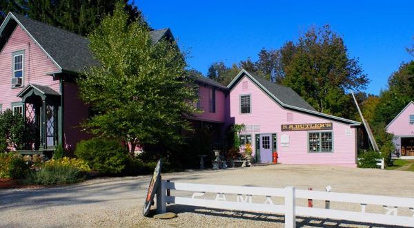 You’ll Strike Gold At These 9 Must Visit Vintage Stores In New Hampshire