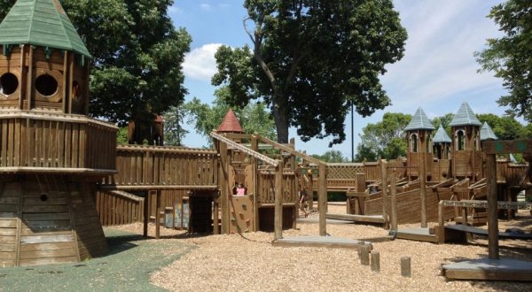 The Amazing Playground Fort In Wisconsin That Will Bring Out The Child In Us All