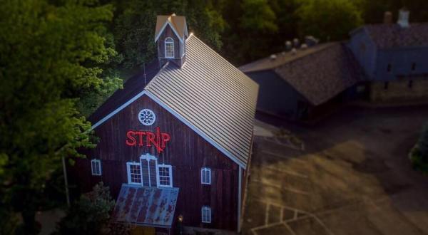 A Delicious Steakhouse Inside An Old Barn, Strip Steakhouse Is Begging For A Visit