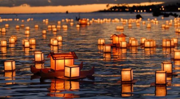 The Water Lantern Festival In New Jersey That’s A Night Of Pure Magic