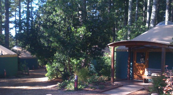 This Oregon Park Has A Yurt Village That’s Absolutely To Die For