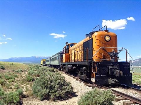 This 20-Mile Train Ride Is The Most Relaxing Way To Enjoy Nevada Scenery