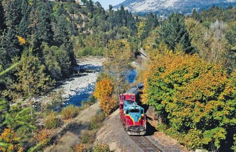 You've Never Experienced A Railroad Adventure Quite Like This Oregon Train Ride