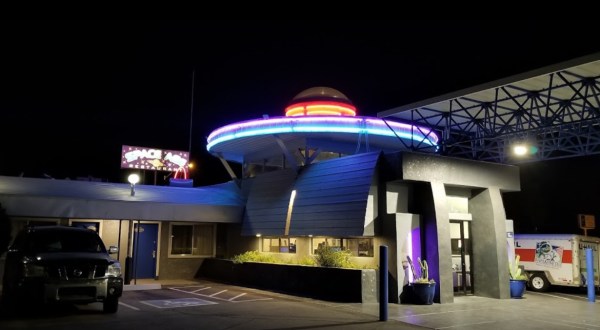 The Space-Themed Restaurant In Arizona That Is Totally Out Of This World