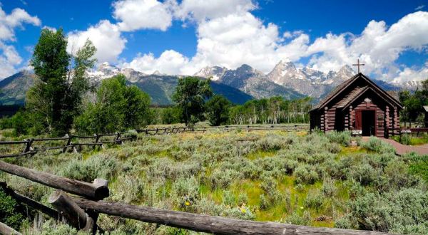 The One Enchanting Place In Wyoming That Must Go On Your Bucket List Immediately