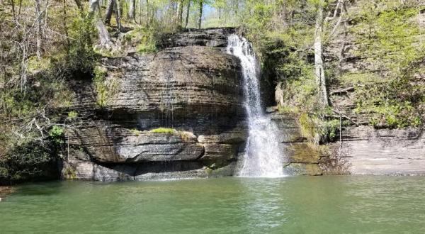 The Incredibly Beautiful Waterfall In Mississippi Many Never Knew Existed