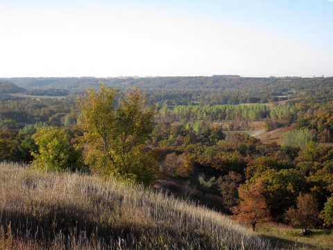 This Easy Fall Hike In North Dakota Is Under 2 Miles And You'll Love Every Step You Take
